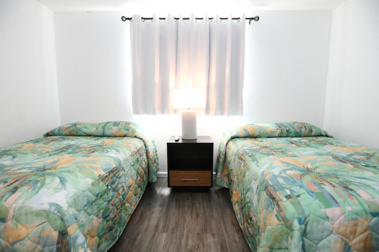 Olympic Island Beach Resort Уайлдвуд-Крест Экстерьер фото